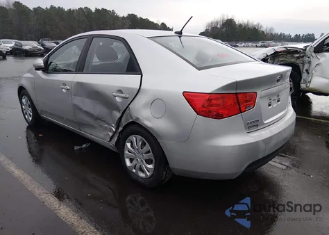 2010 Kia Forte Ex z USA, uszkodzony, nr VIN KNAFU4A22A5054276